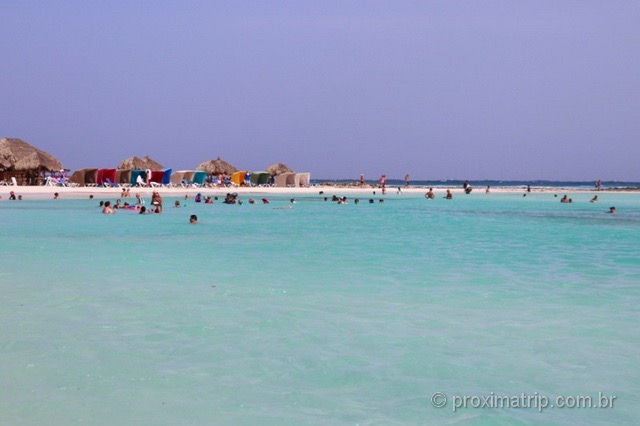 Mar piscininha: águas calmas e sem ondas em Baby Beach - Aruba